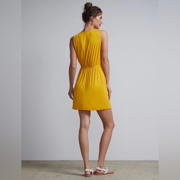 Button-Front Knit Shift Dress - Picture 2 of 7